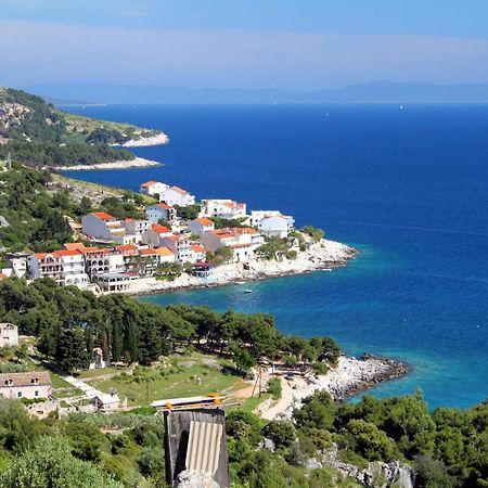 Apartments By The Sea Milna, Hvar - 12244 Экстерьер фото