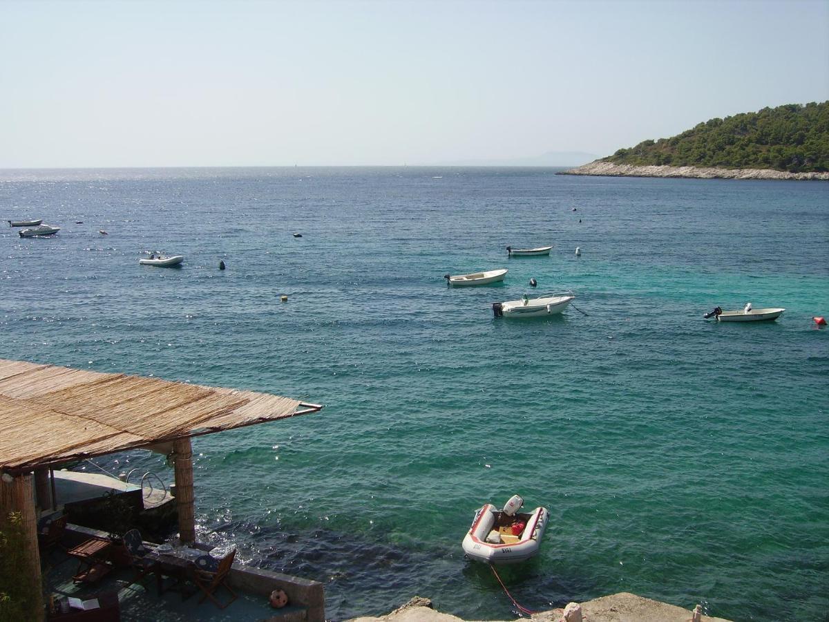 Apartments By The Sea Milna, Hvar - 12244 Экстерьер фото